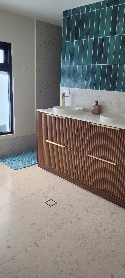 600x600 TERAZZO WHITE SATIN