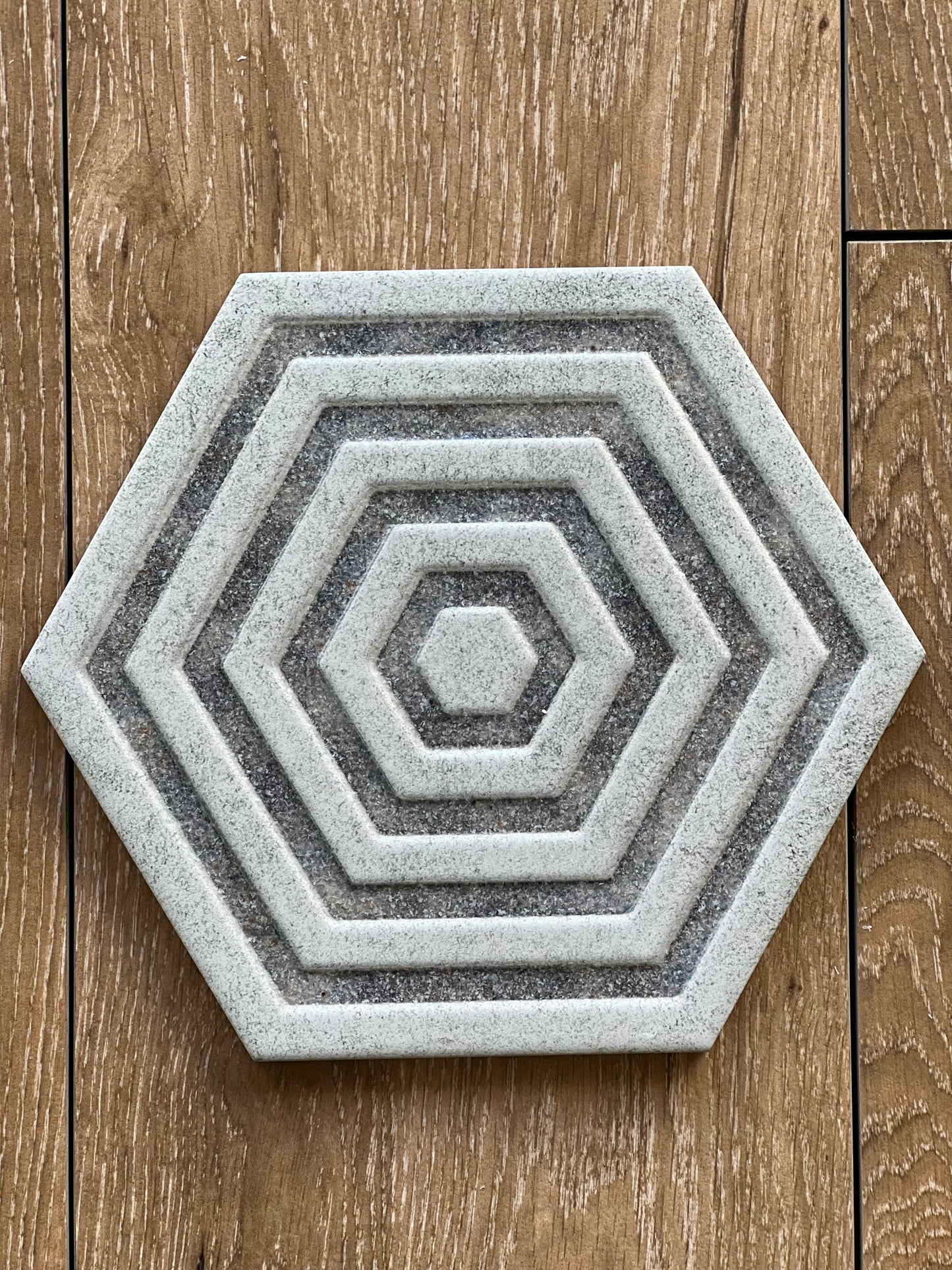 198x228 VICTORIA HEX GREY SILVER