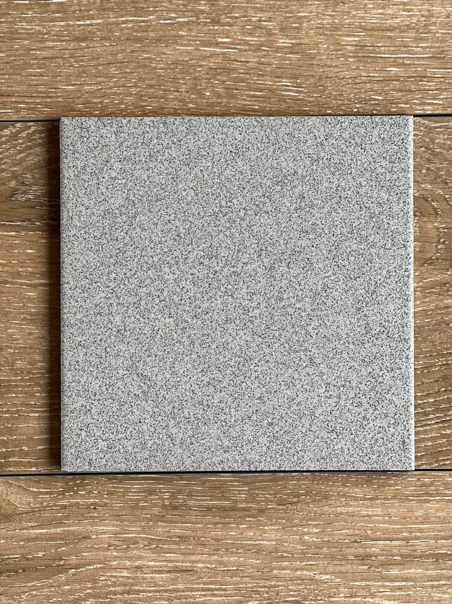 198X198 LIGHT GREY SPECKLE