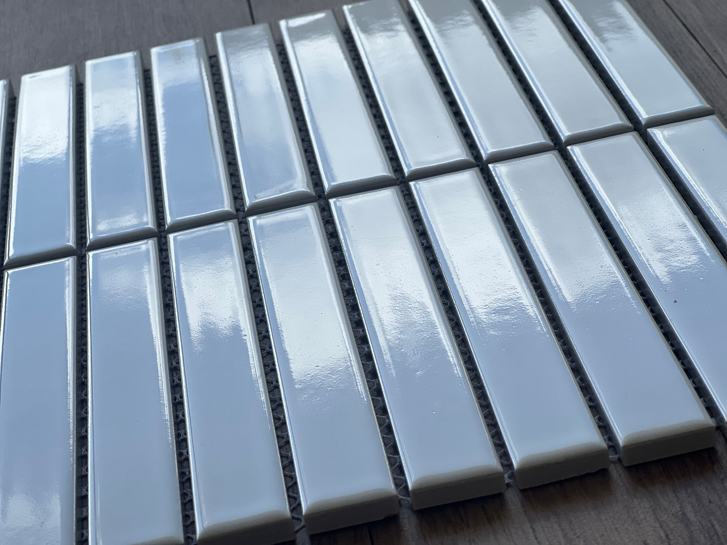 296x300 BARS WHITE GLOSS