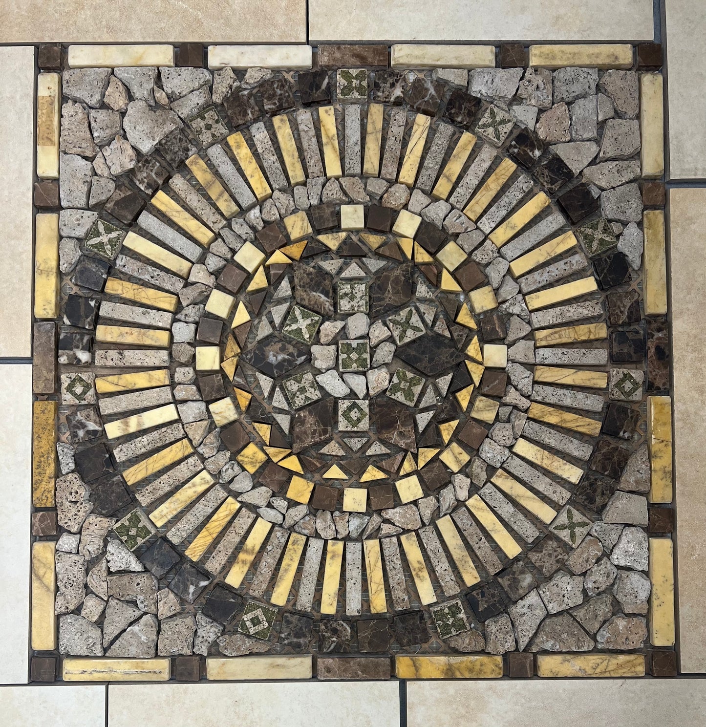 600X600 TRAV/YELLOW 01/10/13 D