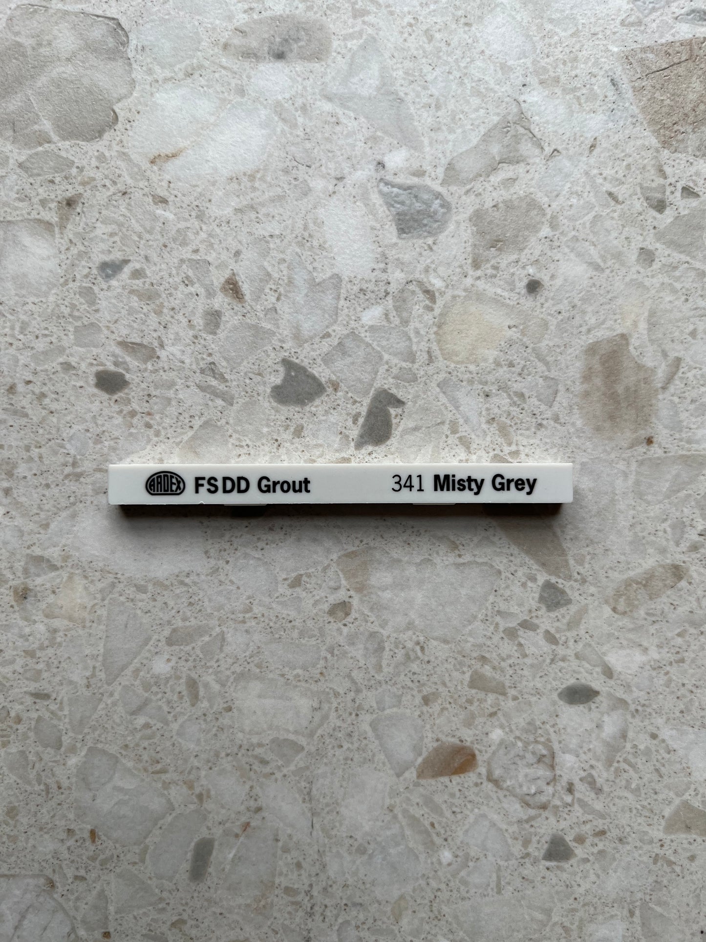 5KG FG8 241 MISTY GREY GROUT
