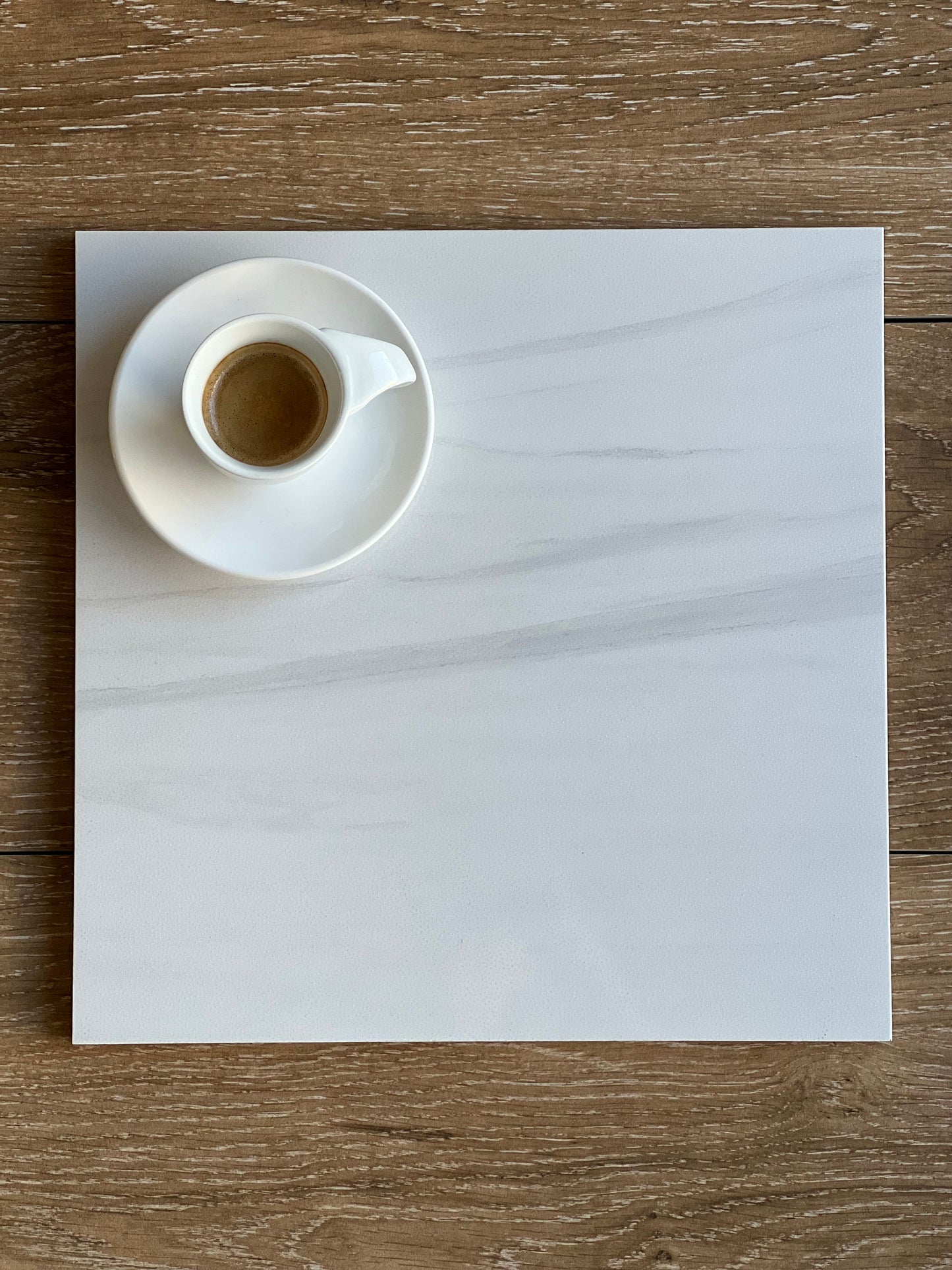 300x300 D'ICELAND WHITE RET