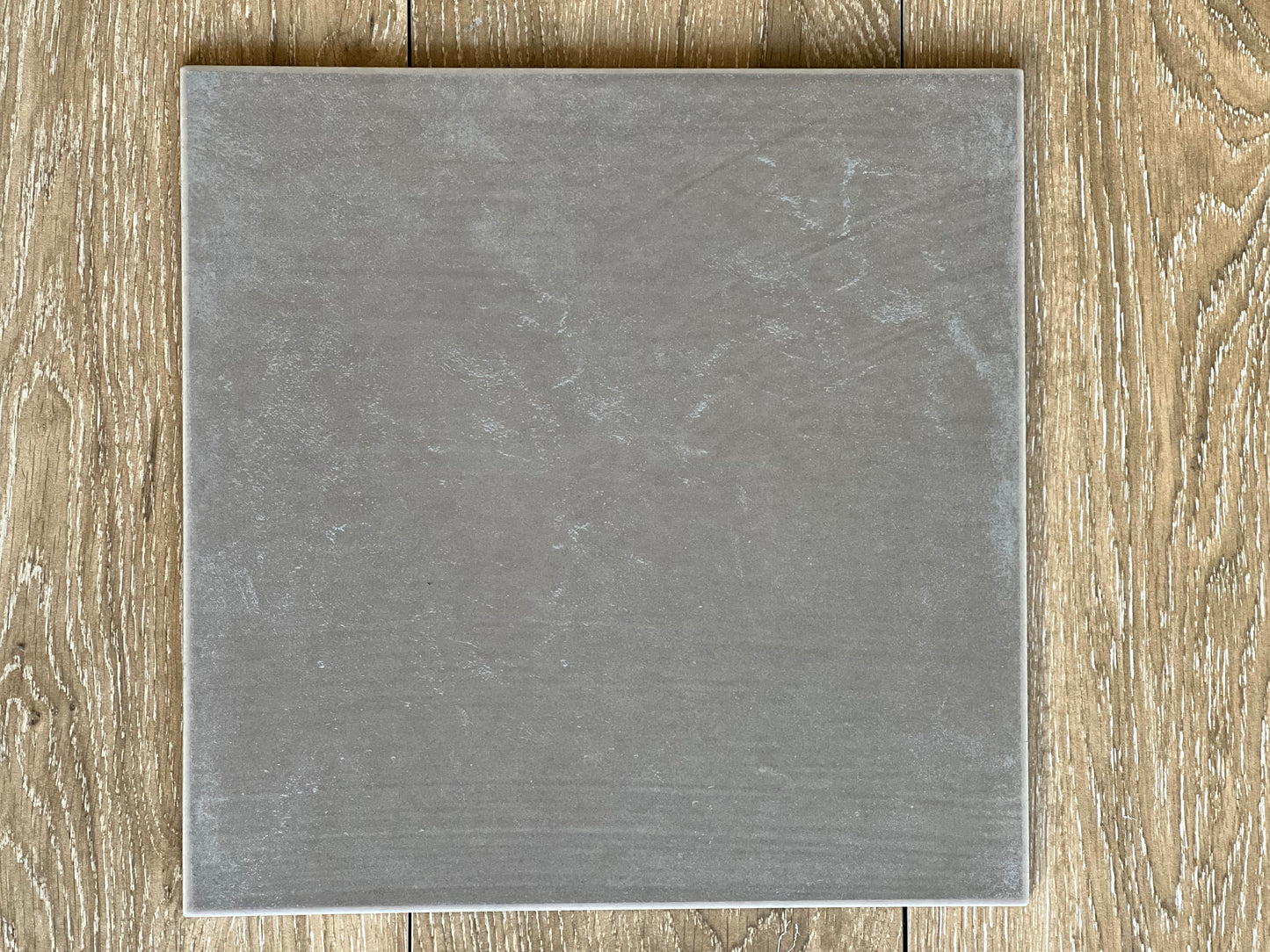 333X333 ESSENZA GRIGIO       D