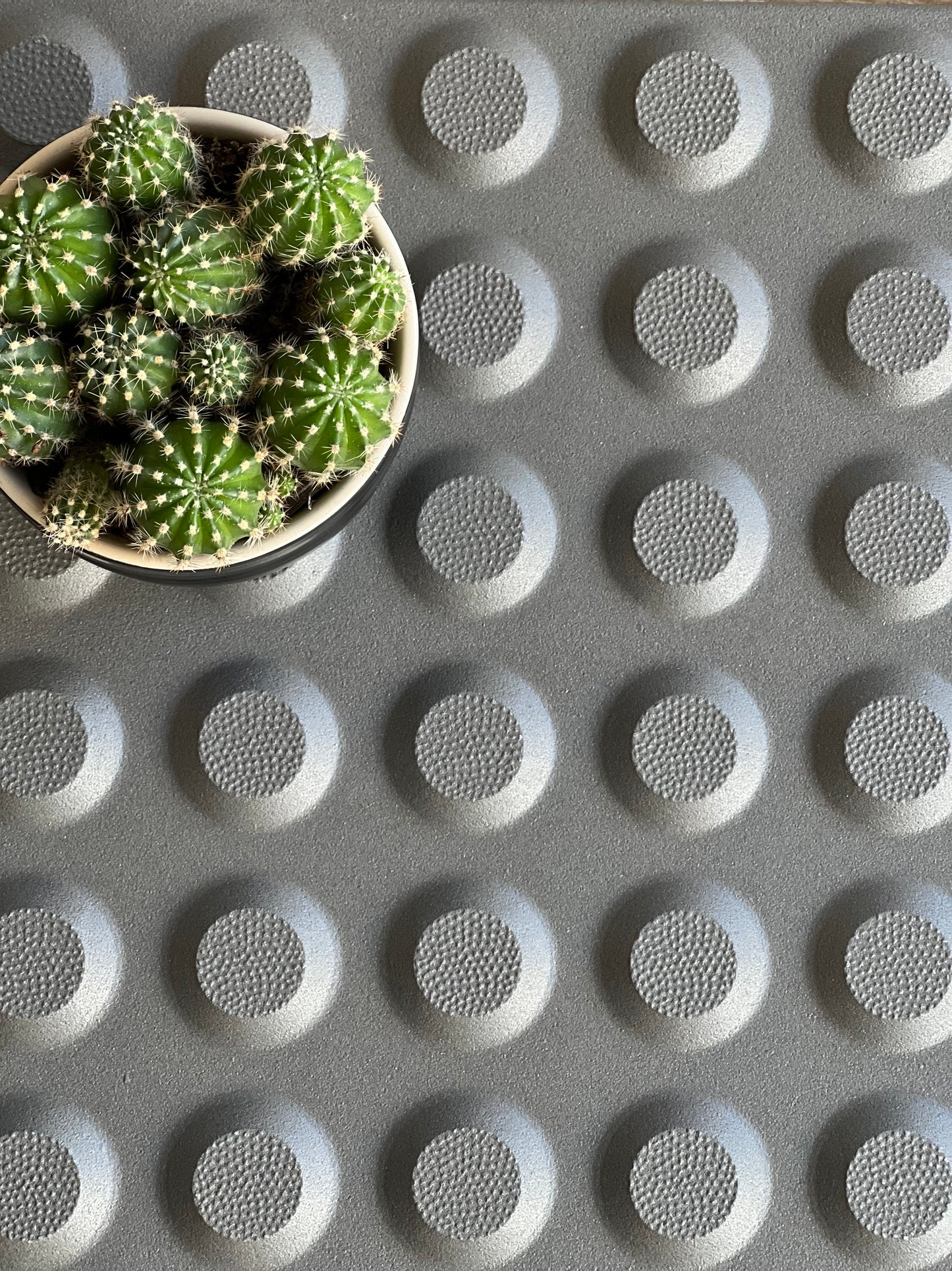 300X300 TAC TILE CHARCOAL W/DOTS