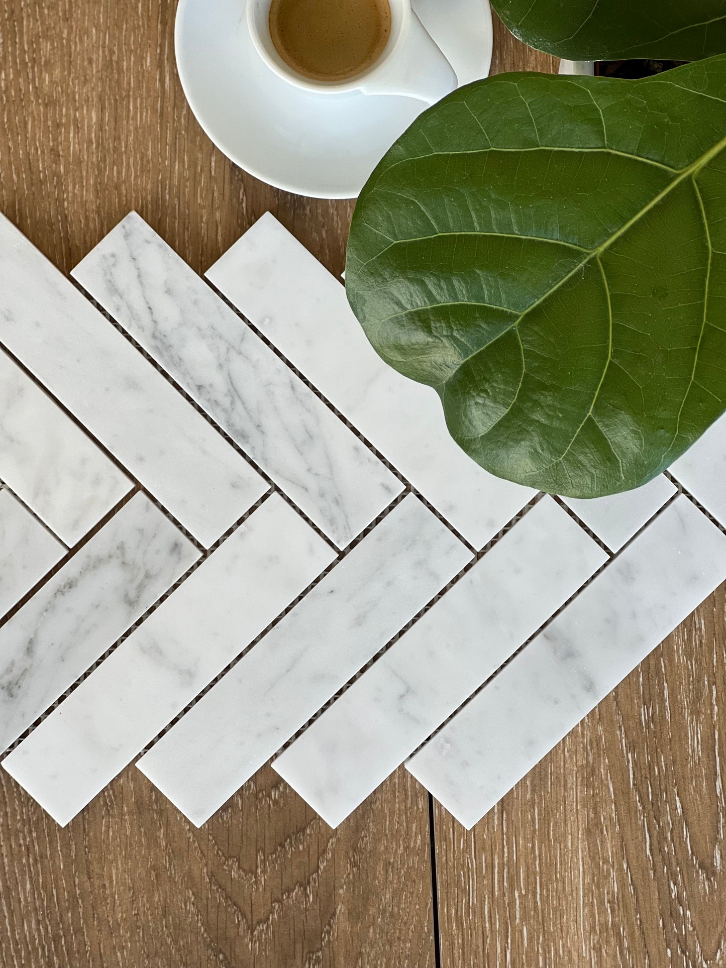 215X263 CARRARA HERRINGBONE HONED