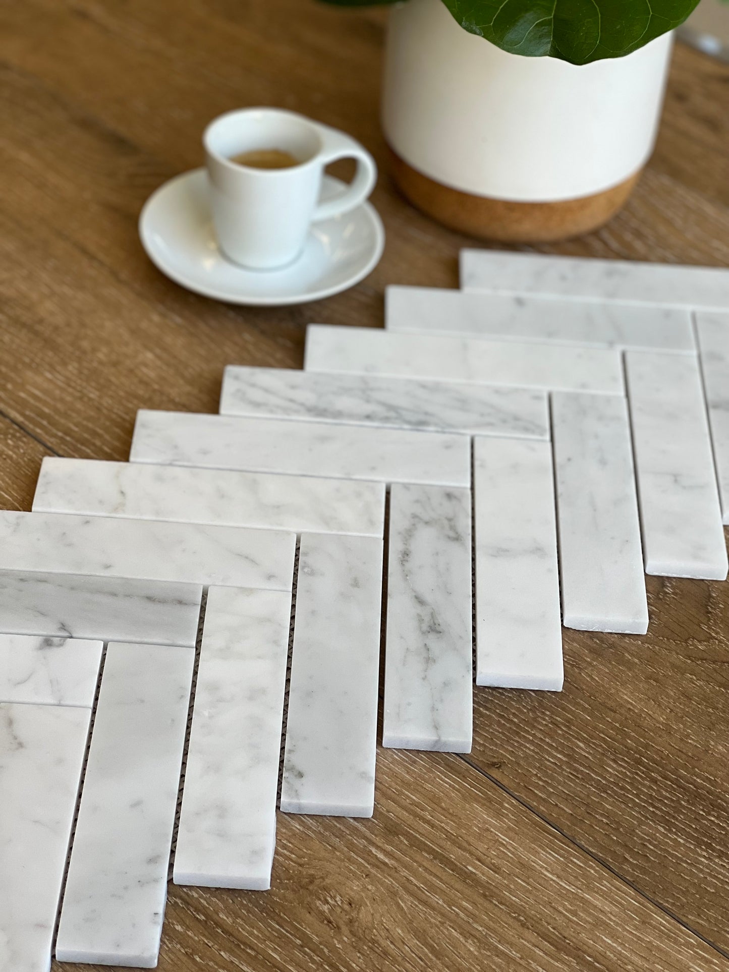 215X263 CARRARA HERRINGBONE HONED