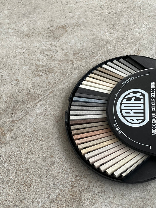 5KG FG8 285 MUDBERRY GROUT